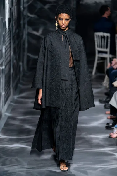 Look 46